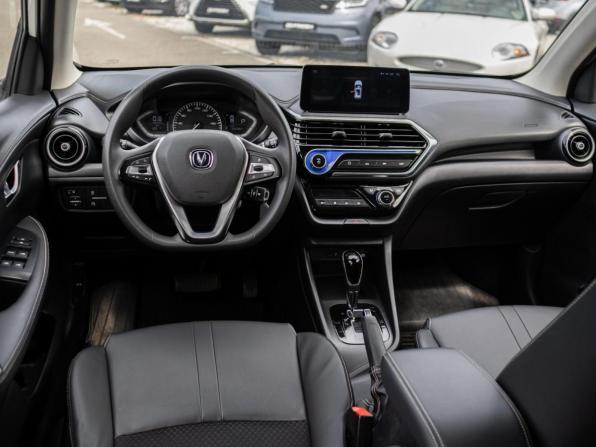Changan Alsvin с пробегом 2023 года, цена 1 029 000 рублей, 33596 км, седан, Автокод Объявления