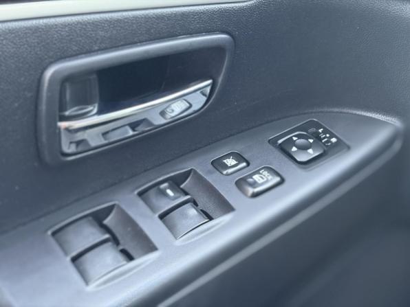 Mitsubishi ASX I с пробегом 2010 года, цена 650 000 рублей, 322000 км, внедорожник, Автокод Объявления
