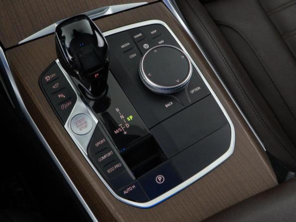 BMW 3 серии VII (G2x) с пробегом 2019 года, цена 4 838 888 рублей, 40353 км, седан, Автокод Объявления