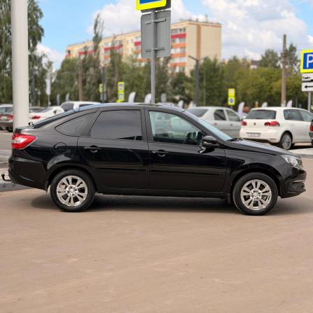 Lada (ВАЗ) Granta I Рестайлинг с пробегом 2021 года, цена 721 000 рублей, 80731 км, хэтчбек, Автокод Объявления