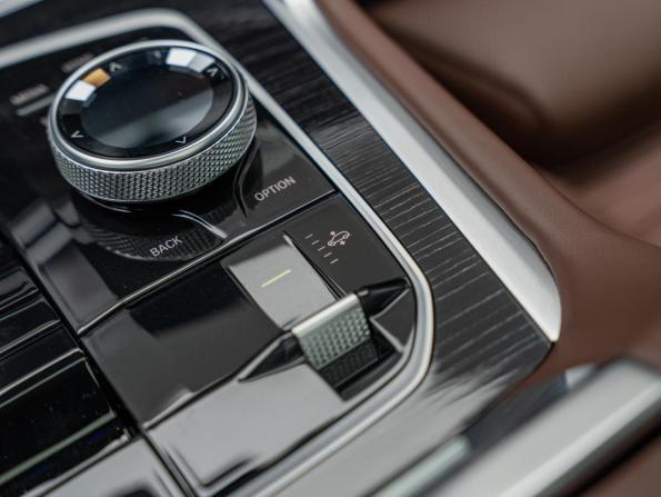 BMW X6 III (G06) Рестайлинг с пробегом 2025 года, цена 14 100 000 рублей, 5731 км, внедорожник, Автокод Объявления
