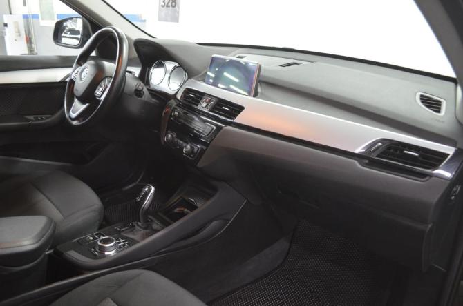 BMW X1 II (F48) Рестайлинг с пробегом 2019 года, цена 1 800 000 рублей, 126000 км, внедорожник, Автокод Объявления