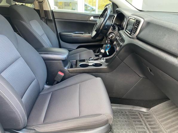 Kia Sportage IV Рестайлинг с пробегом 2019 года, цена 2 079 000 рублей, 139600 км, внедорожник, Автокод Объявления