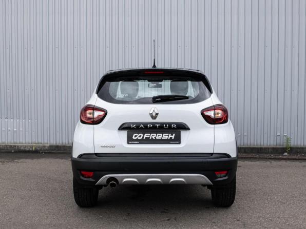 Renault Kaptur I с пробегом 2016 года, цена 1 320 000 рублей, 71251 км, внедорожник, Автокод Объявления