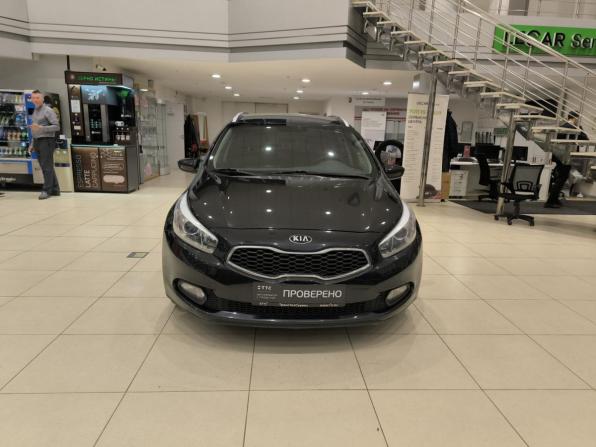 Kia Ceed II с пробегом 2013 года, цена 850 000 рублей, 303000 км, универсал, Автокод Объявления