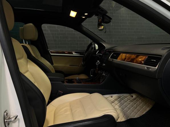 Volkswagen Touareg II с пробегом 2012 года, цена 2 160 000 рублей, 208771 км, внедорожник, Автокод Объявления
