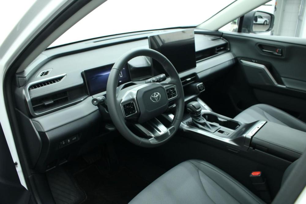 Toyota RAV4 VI (XA60) Красноярск  - изображение 17