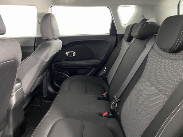 Kia Soul II Рестайлинг с пробегом 2018 года, цена 1 550 000 рублей, 89707 км, хэтчбек, Автокод Объявления