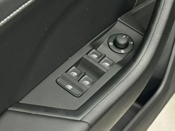 Новый Skoda Superb III Рестайлинг 2025 года, цена 3 049 000 рублей, лифтбек, Автокод Объявления
