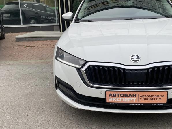 Skoda Octavia IV (A8) с пробегом 2021 года, цена 2 699 000 рублей, 35081 км, лифтбек, Автокод Объявления