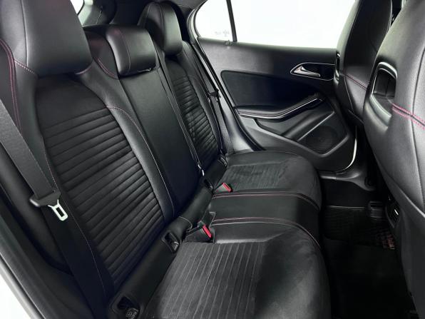 Mercedes-Benz GLA I (X156) с пробегом 2016 года, цена 2 055 000 рублей, 111035 км, внедорожник, Автокод Объявления