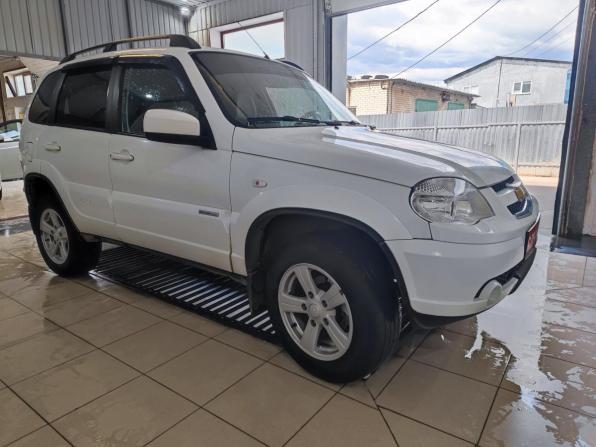 Chevrolet Niva I Рестайлинг с пробегом 2013 года, цена 629 000 рублей, 74000 км, внедорожник, Автокод Объявления