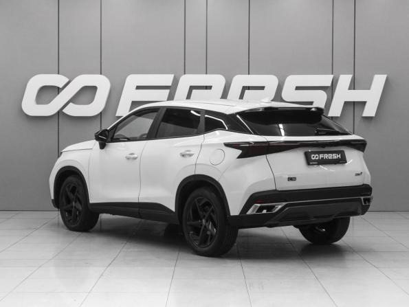 Omoda C5 I с пробегом 2023 года, цена 1 660 000 рублей, 13648 км, внедорожник, Автокод Объявления