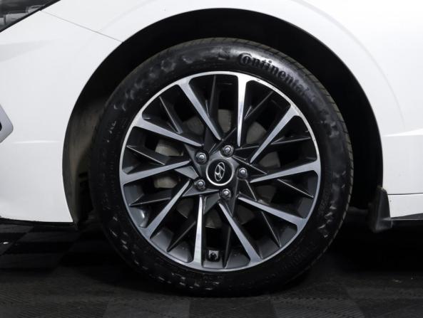 Hyundai Sonata VIII (DN8) с пробегом 2020 года, цена 2 468 000 рублей, 58000 км, седан, Автокод Объявления