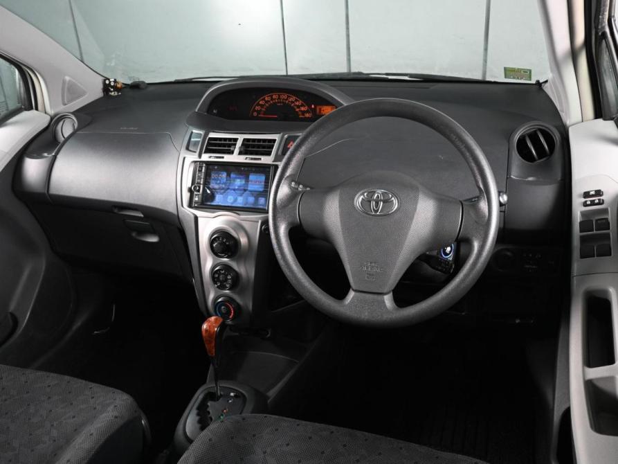 Toyota Vitz II (XP90) Ростов-на-Дону  - изображение 6