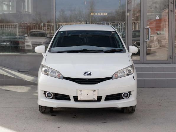 Toyota Wish II Рестайлинг с пробегом 2012 года, цена 1 420 000 рублей, 121465 км, минивэн, Автокод Объявления