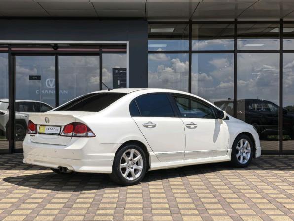 Honda Civic VIII Рестайлинг с пробегом 2009 года, цена 694 000 рублей, 165600 км, седан, Автокод Объявления