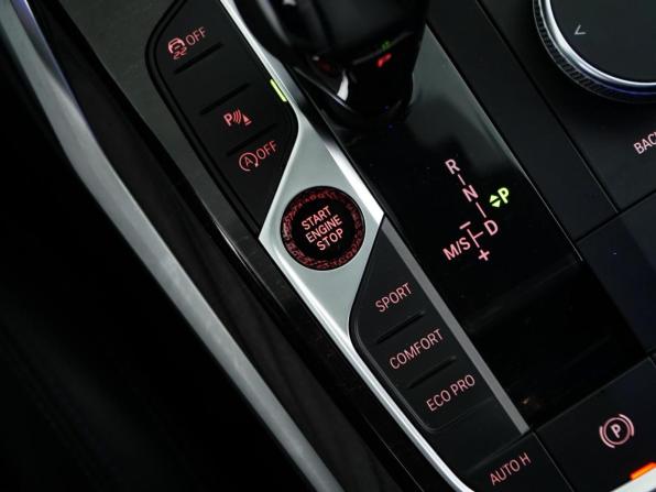BMW 3 серии VII (G2x) с пробегом 2019 года, цена 5 249 046 рублей, 85605 км, седан, Автокод Объявления