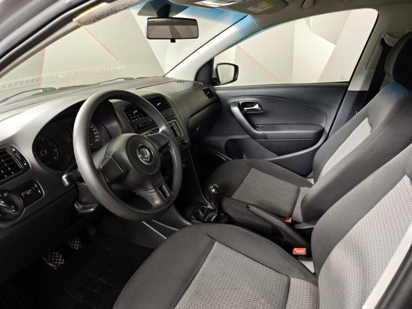 Volkswagen Polo V с пробегом 2013 года, цена 447 000 рублей, 211912 км, седан, Автокод Объявления