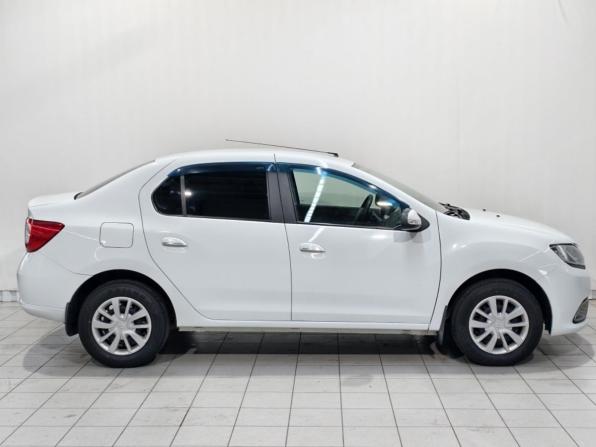 Renault Logan II с пробегом 2017 года, цена 761 000 рублей, 135655 км, седан, Автокод Объявления