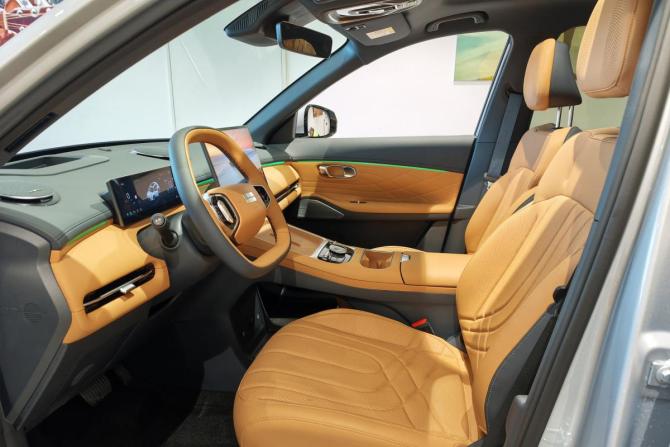 Новый Geely EX5 Гибрид 2026 года, цена 3 829 990 рублей, внедорожник, Автокод Объявления