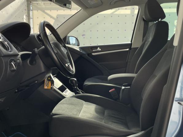 Volkswagen Tiguan I Рестайлинг с пробегом 2012 года, цена 1 395 000 рублей, 211049 км, внедорожник, Автокод Объявления