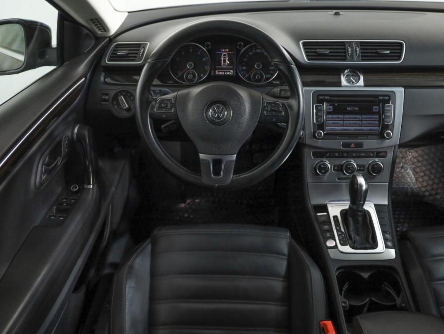 Volkswagen Passat CC I Рестайлинг Санкт-Петербург  - изображение 12