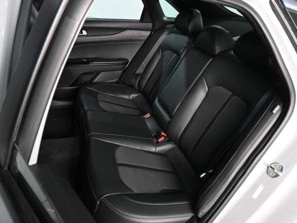 Kia K5 III с пробегом 2022 года, цена 2 948 000 рублей, 60156 км, седан, Автокод Объявления