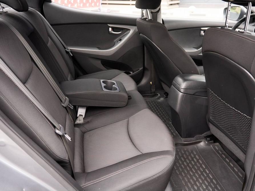 Hyundai Elantra V (MD) Рестайлинг Казань  - изображение 8