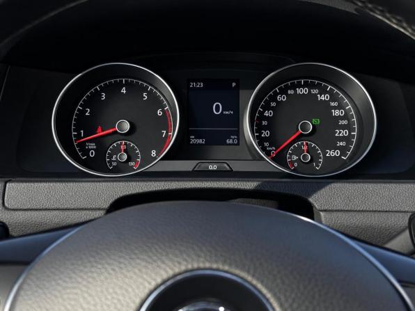 Volkswagen Golf VII с пробегом 2013 года, цена 1 360 000 рублей, 209811 км, хэтчбек, Автокод Объявления