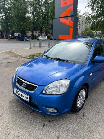 Kia Rio II Рестайлинг с пробегом 2010 года, цена 390 000 рублей, 251000 км, седан, Автокод Объявления