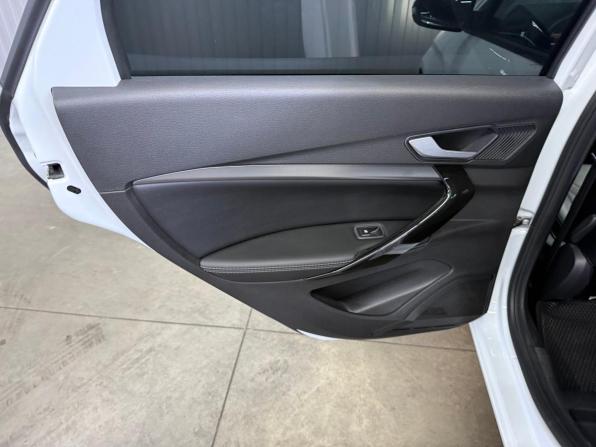 Lada (ВАЗ) Vesta I Рестайлинг (NG) с пробегом 2024 года, цена 1 397 000 рублей, 34583 км, седан, Автокод Объявления