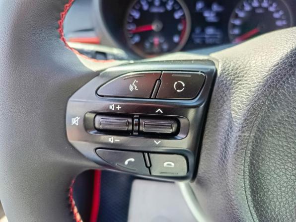 Kia Rio IV с пробегом 2019 года, цена 1 239 995 рублей, 181117 км, седан, Автокод Объявления