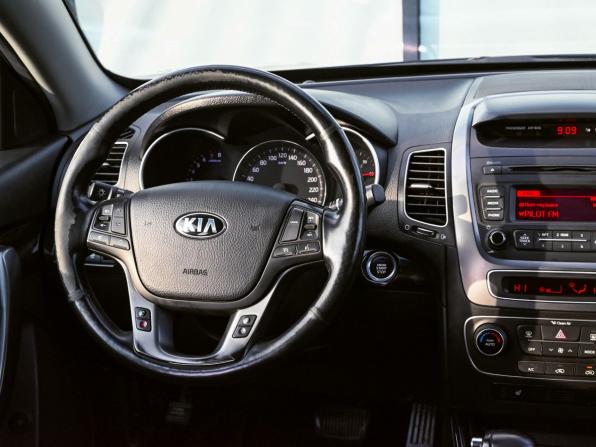 Kia Sorento II Рестайлинг с пробегом 2017 года, цена 2 050 000 рублей, 166547 км, внедорожник, Автокод Объявления
