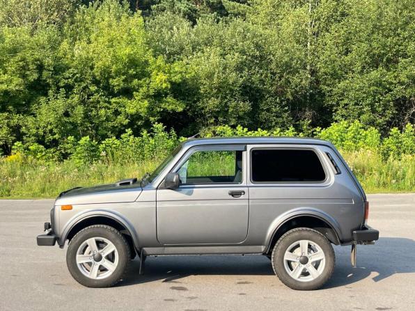 Lada (ВАЗ) Niva Legend с пробегом 2022 года, цена 899 000 рублей, 28000 км, внедорожник, Автокод Объявления