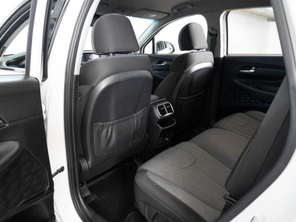 Hyundai Santa Fe IV с пробегом 2018 года, цена 2 677 000 рублей, 131883 км, внедорожник, Автокод Объявления