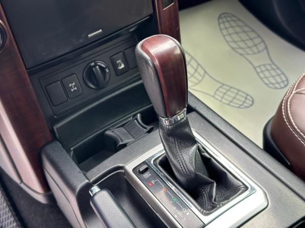 Toyota Land Cruiser Prado 150 Series Рестайлинг 1 с пробегом 2014 года, цена 3 399 000 рублей, 160381 км, внедорожник, Автокод Объявления