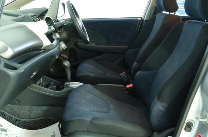 Honda Fit II с пробегом 2011 года, цена 1 049 000 рублей, 47200 км, хэтчбек, Автокод Объявления
