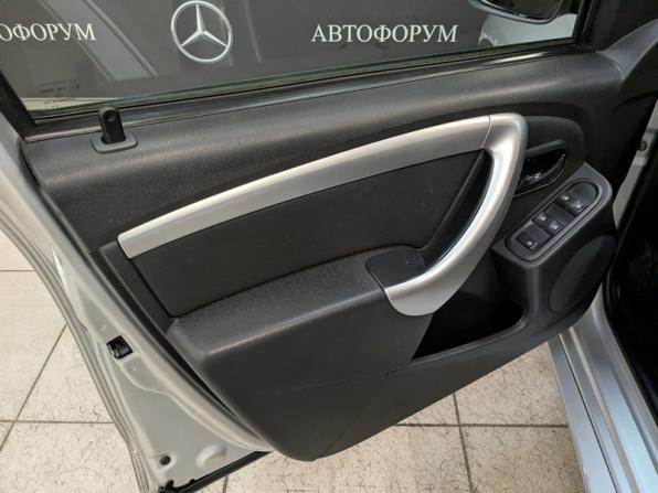 Nissan Terrano III (D10) с пробегом 2021 года, цена 1 600 000 рублей, 97000 км, внедорожник, Автокод Объявления