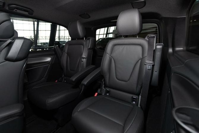 Новый Mercedes-Benz V-Класс III (W447) Рестайлинг 2 2024 года, цена 18 900 000 рублей, минивэн, Автокод Объявления