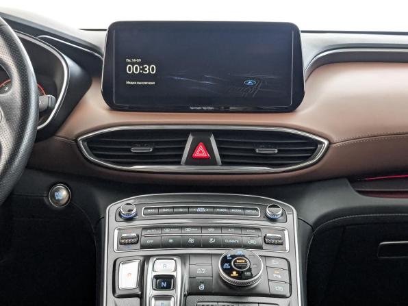 Hyundai Santa Fe IV Рестайлинг с пробегом 2021 года, цена 4 110 000 рублей, 38670 км, внедорожник, Автокод Объявления