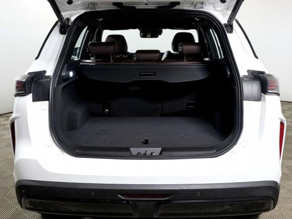 Chery Tiggo 7L с пробегом 2024 года, цена 2 898 000 рублей, 5181 км, внедорожник, Автокод Объявления