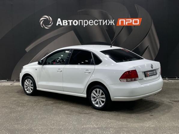Volkswagen Polo V с пробегом 2013 года, цена 875 000 рублей, 85886 км, седан, Автокод Объявления