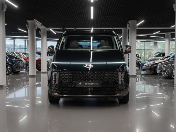 Hyundai Staria I с пробегом 2025 года, цена 5 700 000 рублей, 29871 км, минивэн, Автокод Объявления