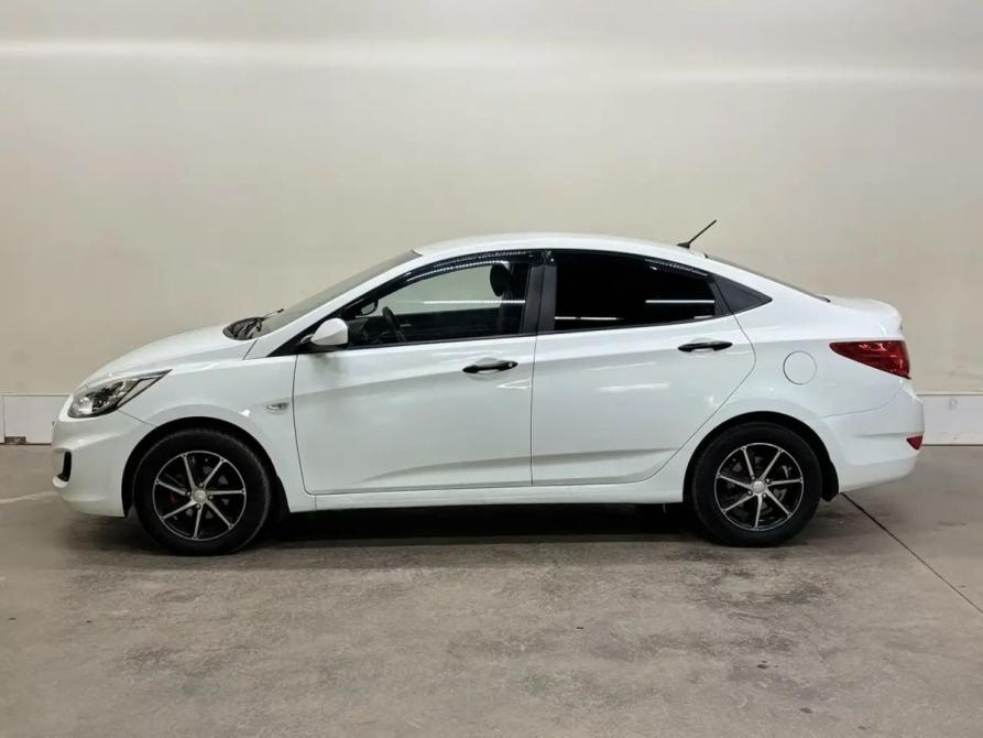 Hyundai Solaris I Саратов  - изображение 5