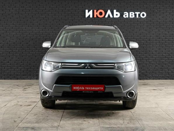 Mitsubishi Outlander III с пробегом 2012 года, цена 1 355 000 рублей, 203263 км, внедорожник, Автокод Объявления