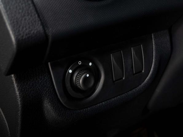 Renault Logan II Рестайлинг с пробегом 2020 года, цена 1 080 000 рублей, 76018 км, седан, Автокод Объявления
