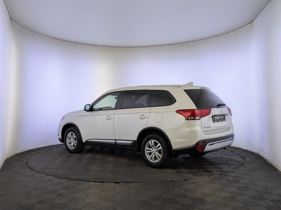 Mitsubishi Outlander III Рестайлинг 3 Москва  - изображение 7