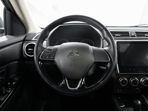 Mitsubishi ASX I Рестайлинг 3 с пробегом 2022 года, цена 2 373 000 рублей, 39600 км, внедорожник, Автокод Объявления