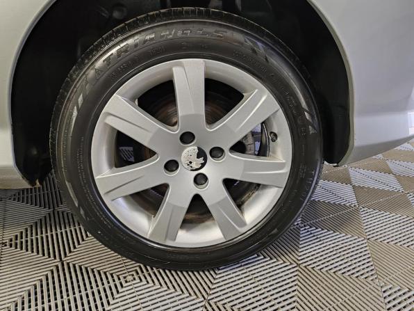 Peugeot 308 I Рестайлинг с пробегом 2012 года, цена 599 000 рублей, 187420 км, хэтчбек, Автокод Объявления
